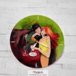 خرید ساعت دیواری ویترای طرح عاشقانه از حجره